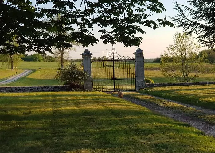 Domaine Et Manoir Du Picaud *